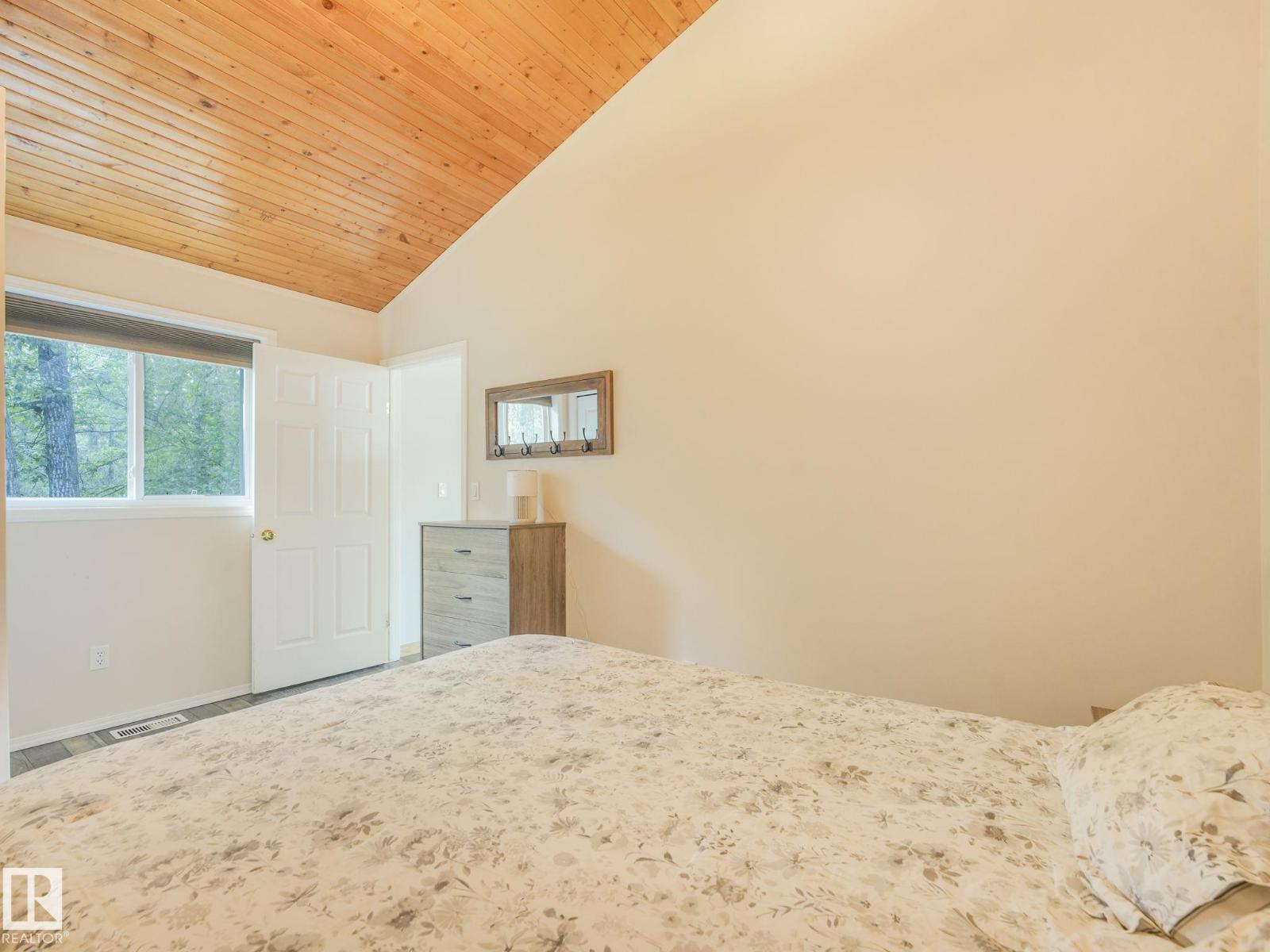 615 Ash ST NW - 57