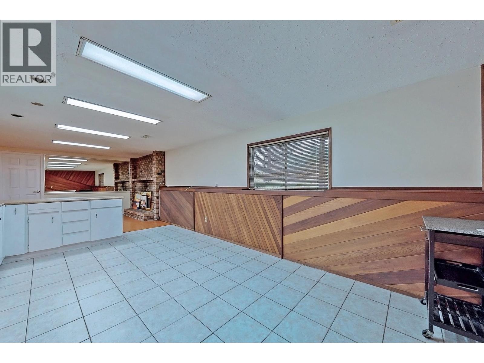 Basement-768 COMO LAKE AVENUE, Coquitlam