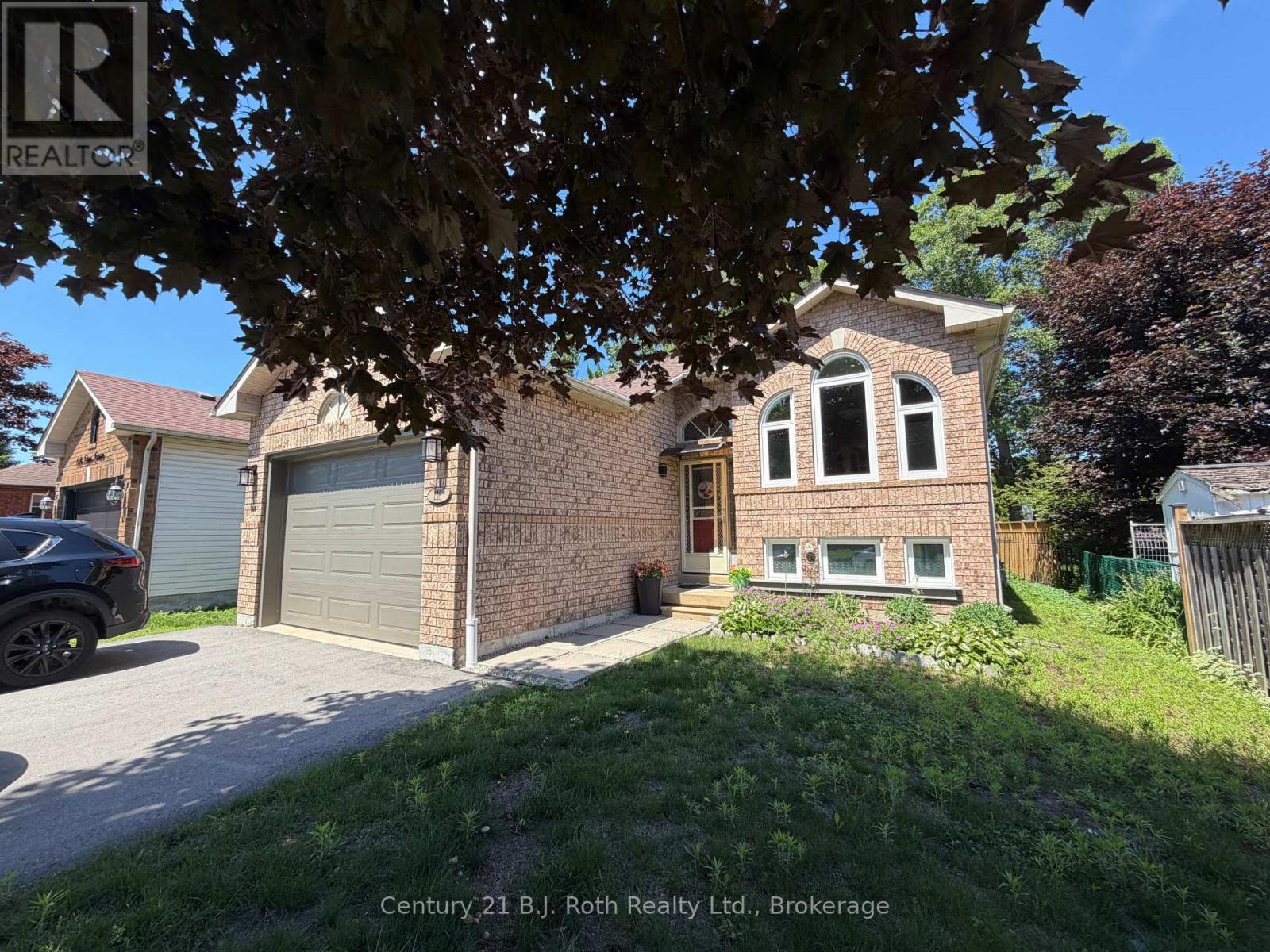 116 DYER DRIVE - 2