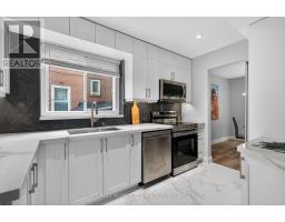 121 Saint Lucie Drive, Toronto, ON M9M1T4 Photo 26