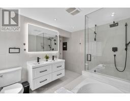 121 Saint Lucie Drive, Toronto, ON M9M1T4 Photo 39