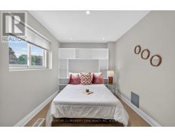 121 Saint Lucie Drive, Toronto, ON M9M1T4 Photo 41