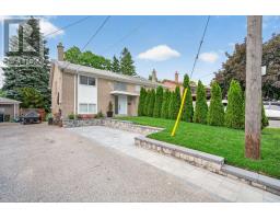 121 Saint Lucie Drive, Toronto, ON M9M1T4 Photo 9