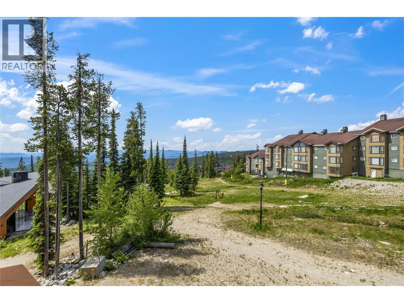 #203 5300B Big White Road - 12