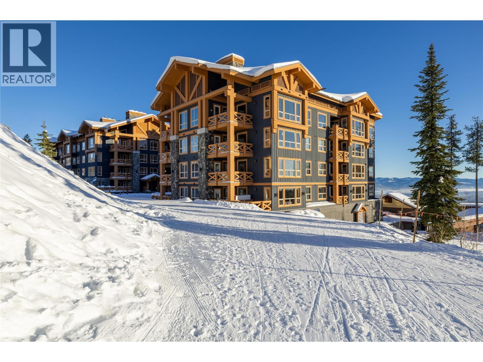 #203 5300B Big White Road - 44