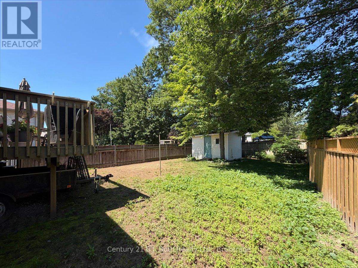 116 DYER DRIVE - 24