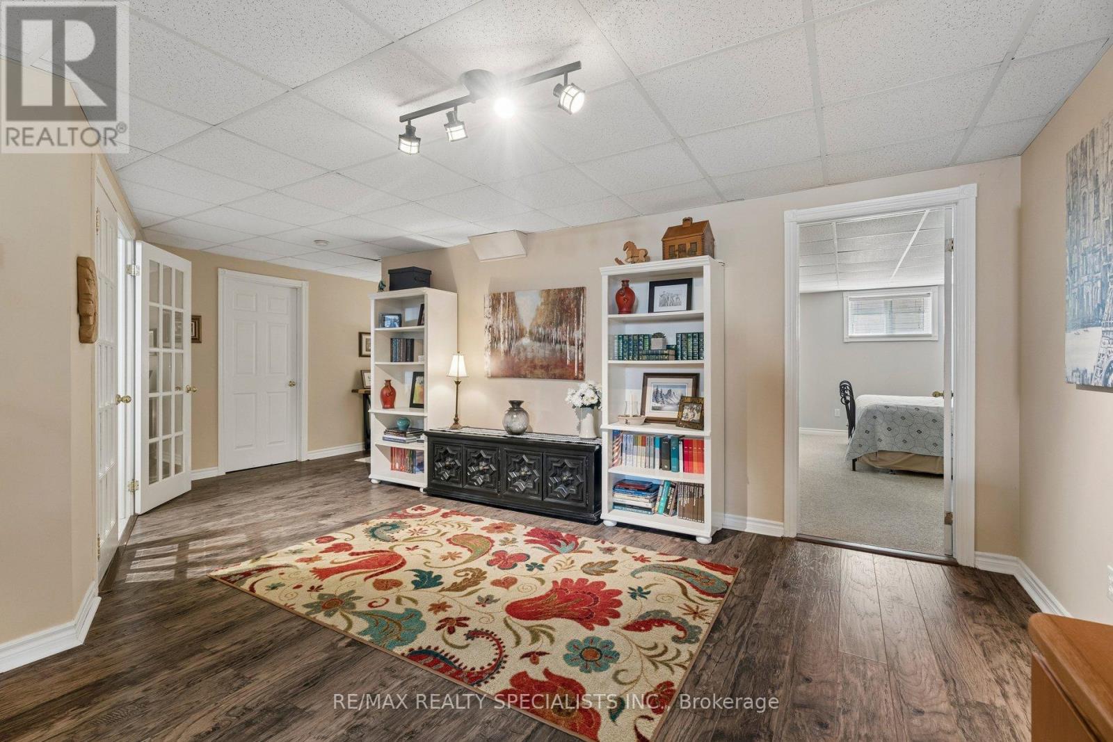 43 BUSH CRESCENT - Image 31