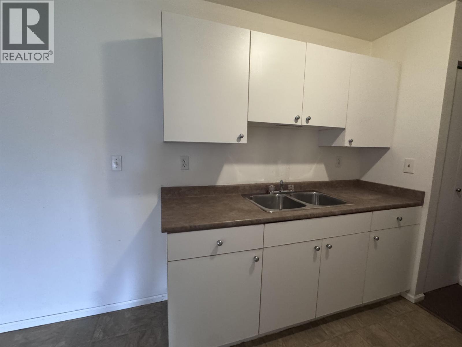 #216 4931 WALSH AVENUE - 2