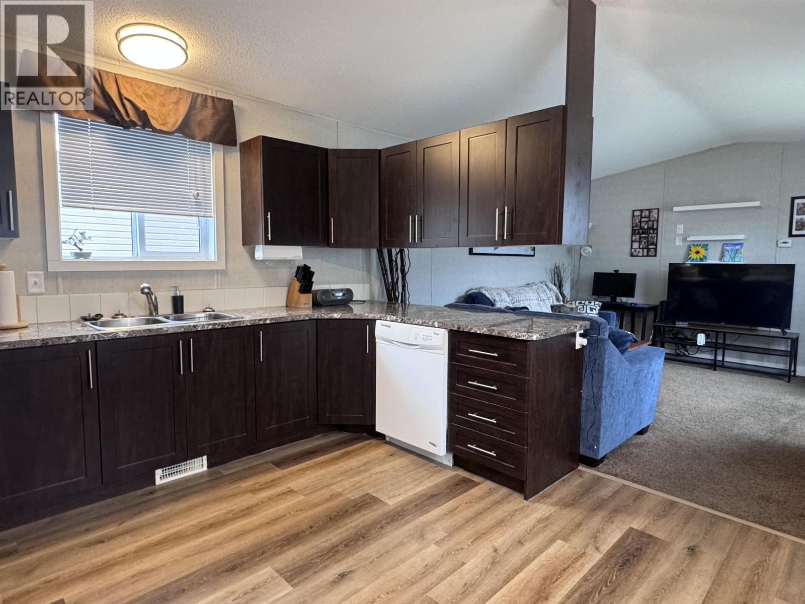 #12 3614 KALUM STREET - Image 3