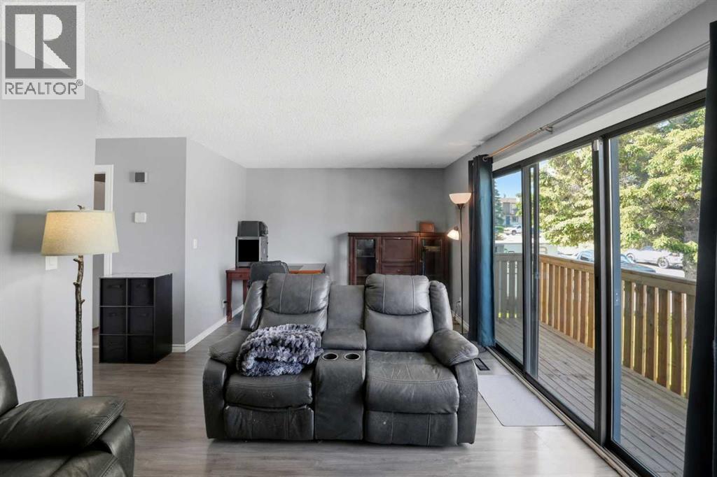 9 Griffiths Avenue — photo 13