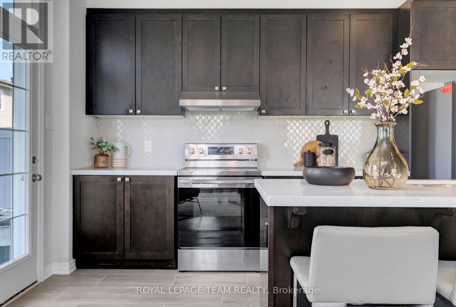 133 CELESTIAL GROVE - 22