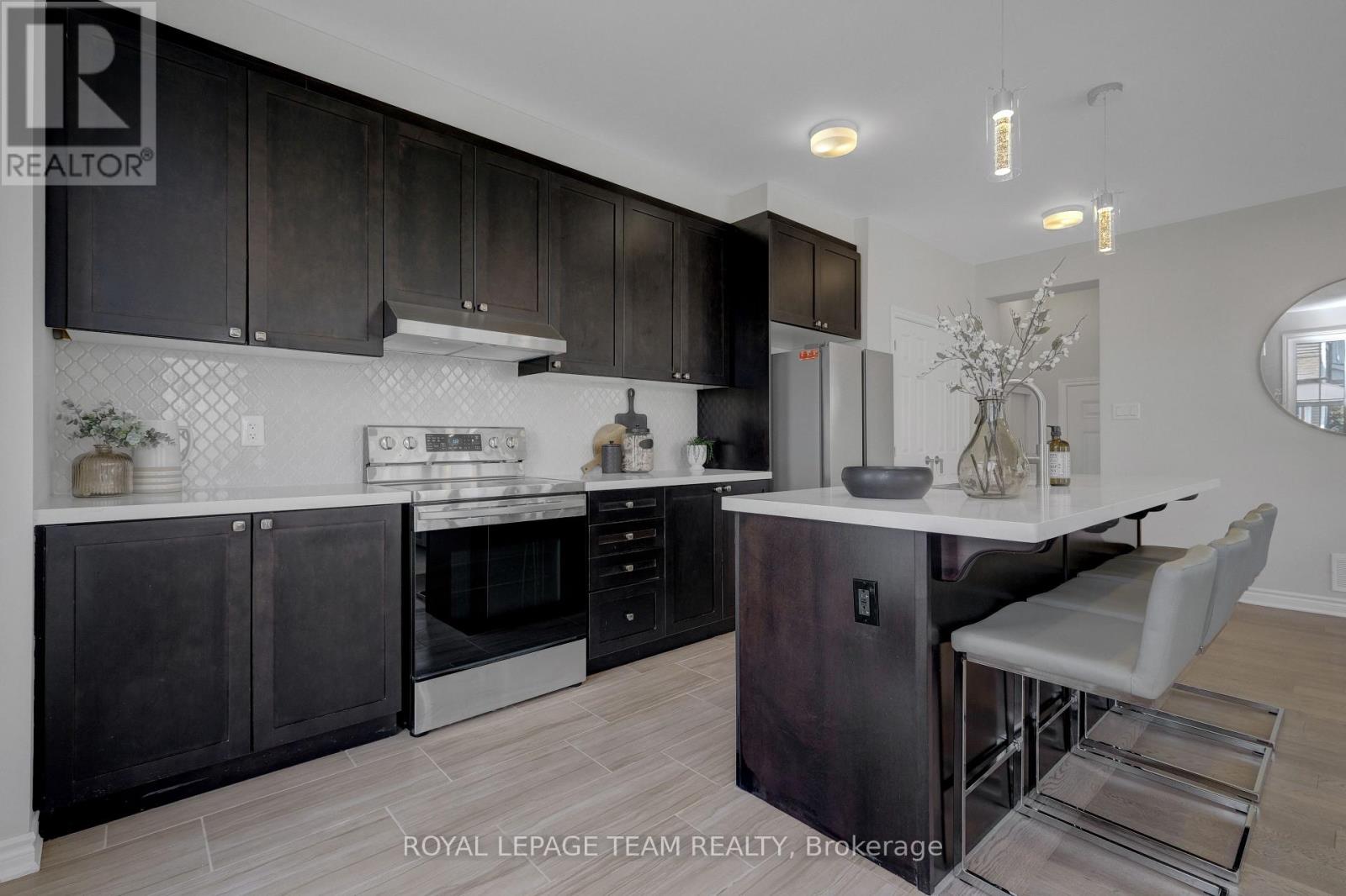 133 CELESTIAL GROVE - 25