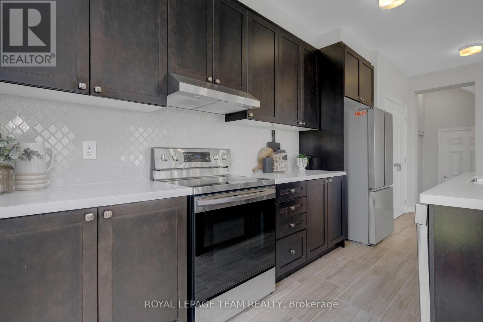 133 CELESTIAL GROVE - 26