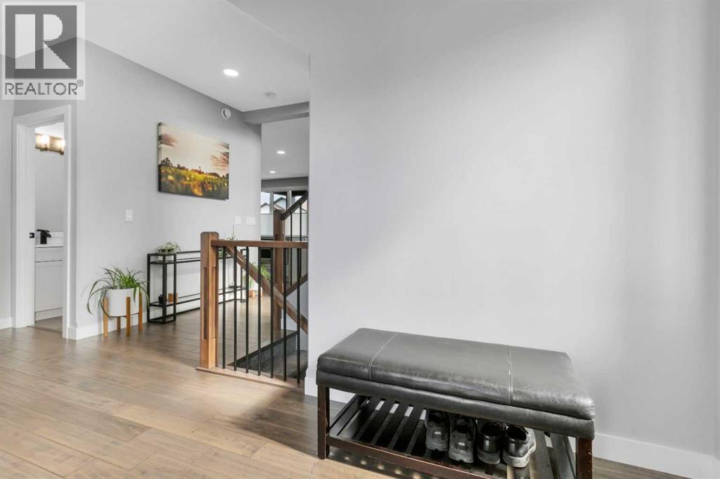 Listing photo – 132 Hollman Close E, Penhold