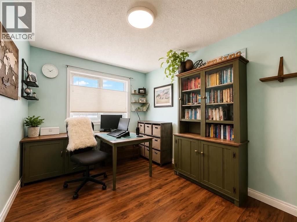 11307 Leonard Street — photo 12