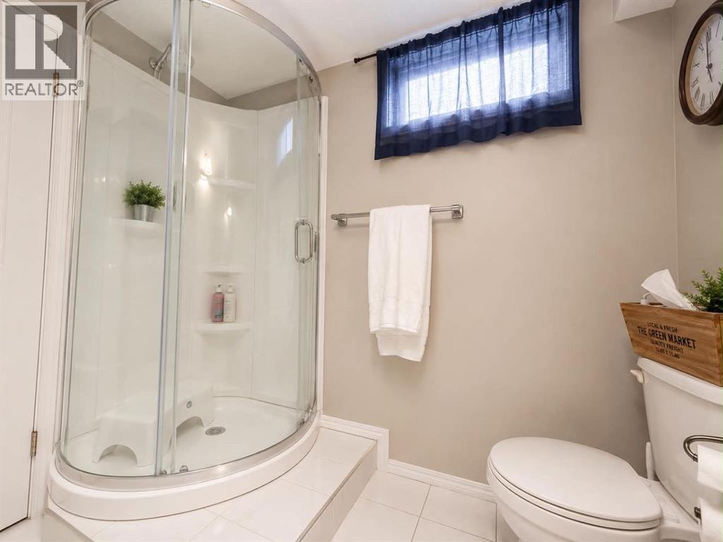 11307 Leonard Street — photo 18