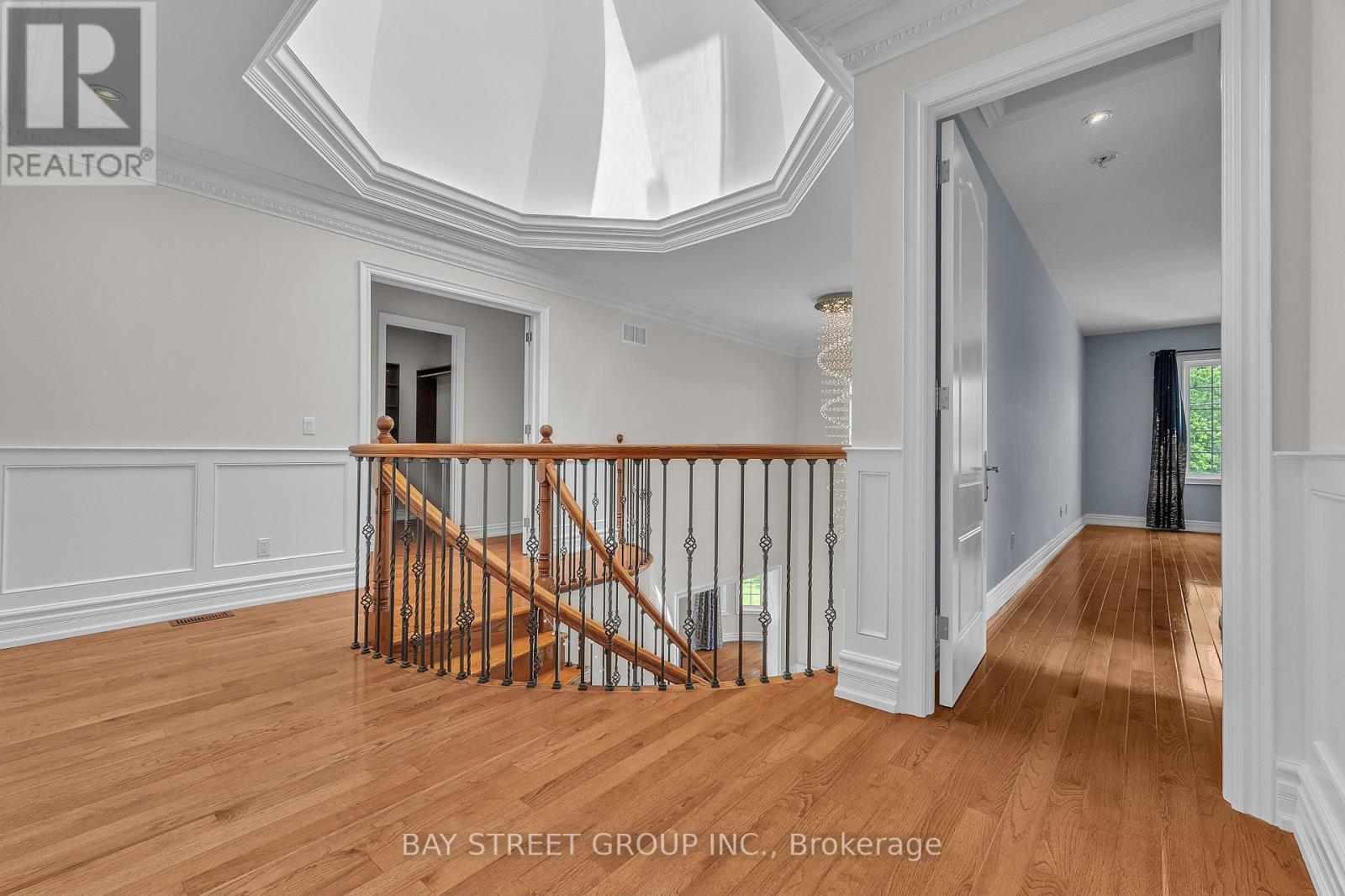 24 MURRAY AVENUE - 15