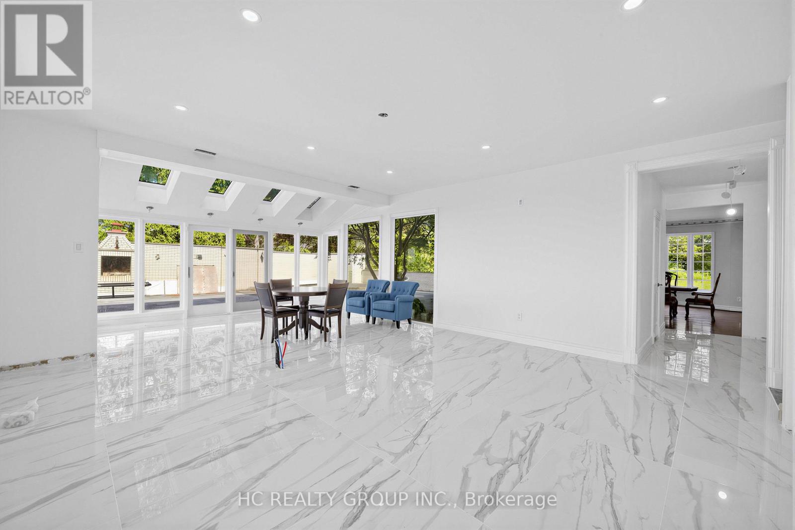 52 NOBLETON LAKES DRIVE - 11