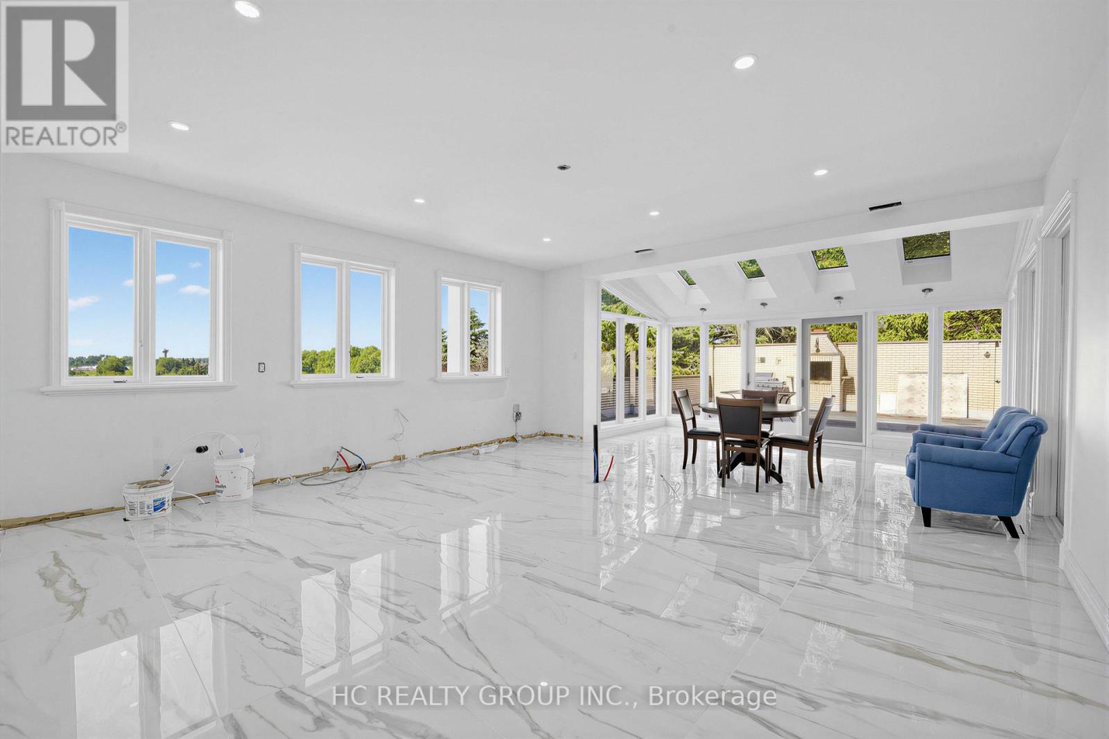 52 NOBLETON LAKES DRIVE - 12