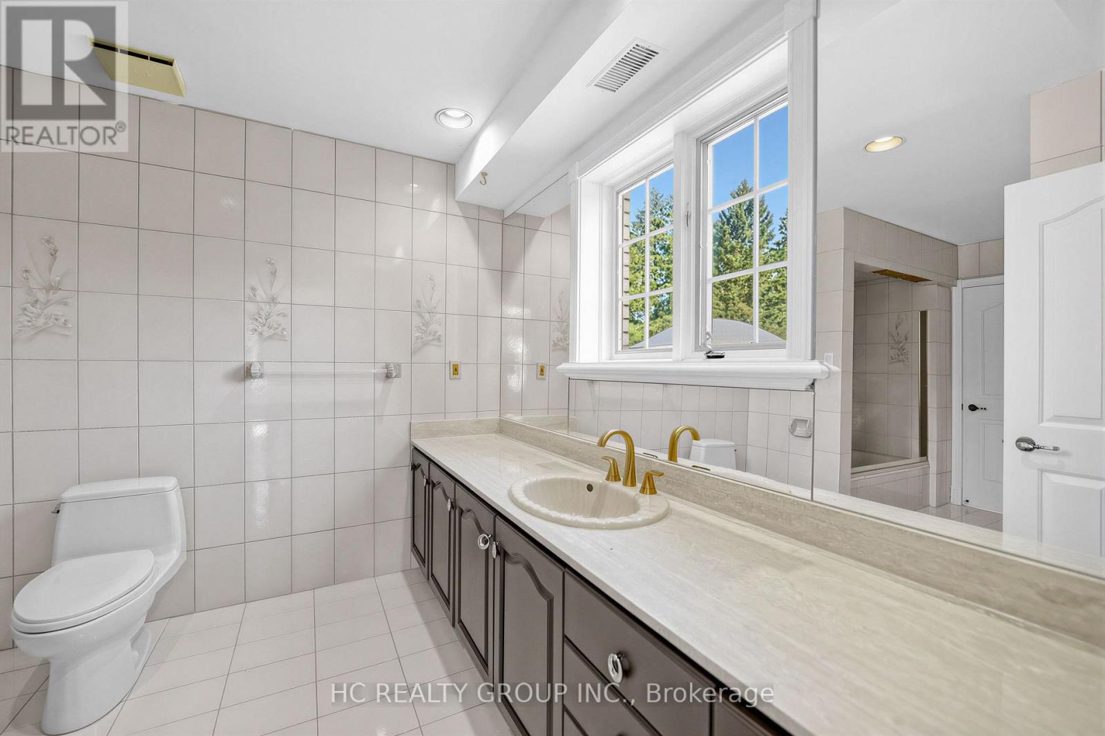 52 NOBLETON LAKES DRIVE - 24