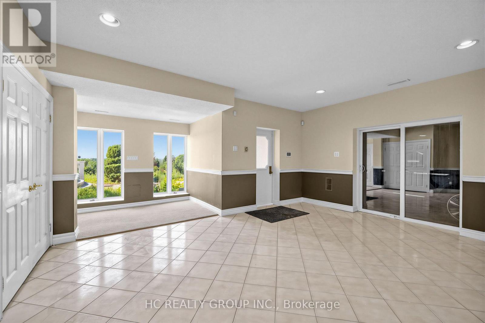 52 NOBLETON LAKES DRIVE - 42