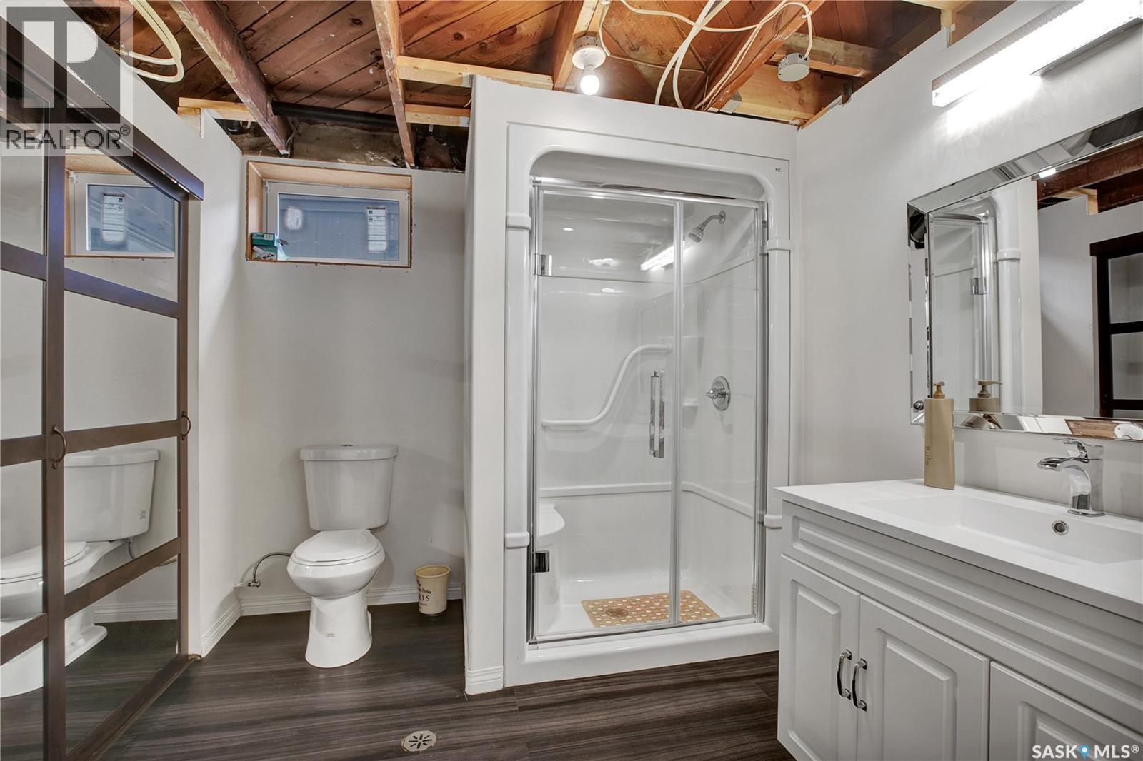 2524 Kelvin AVENUE - 17