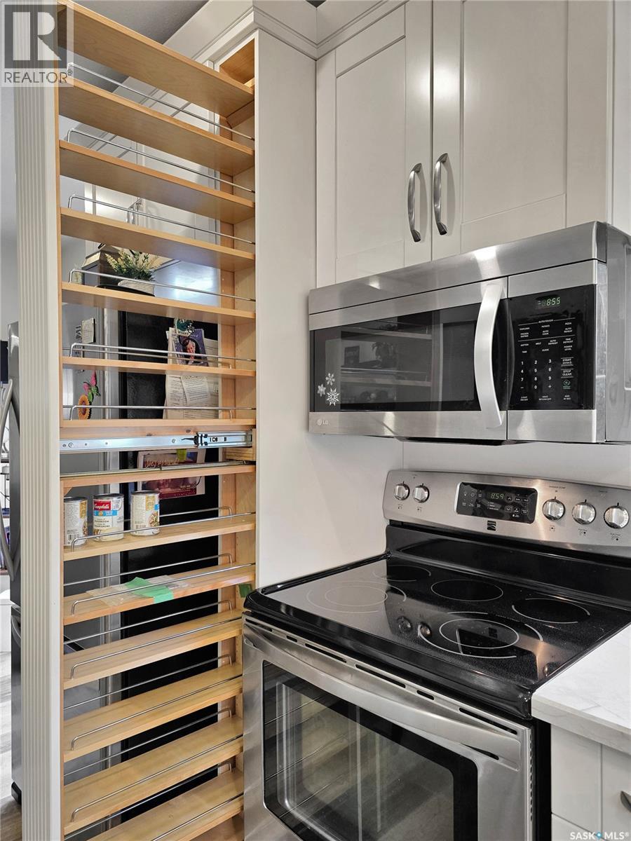 2524 Kelvin AVENUE - 8