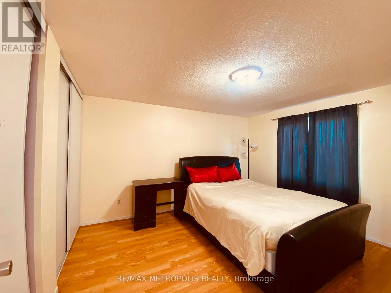85 ELMVALE AVENUE - 2