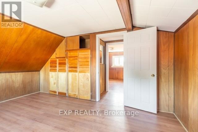 99 SANFORD AVENUE N - Image 12
