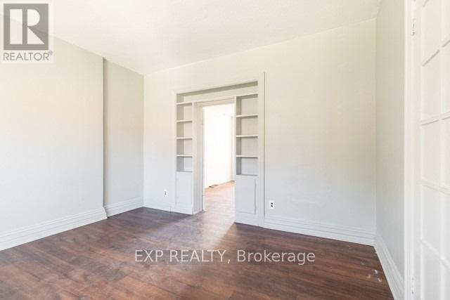 99 SANFORD AVENUE N - Image 3