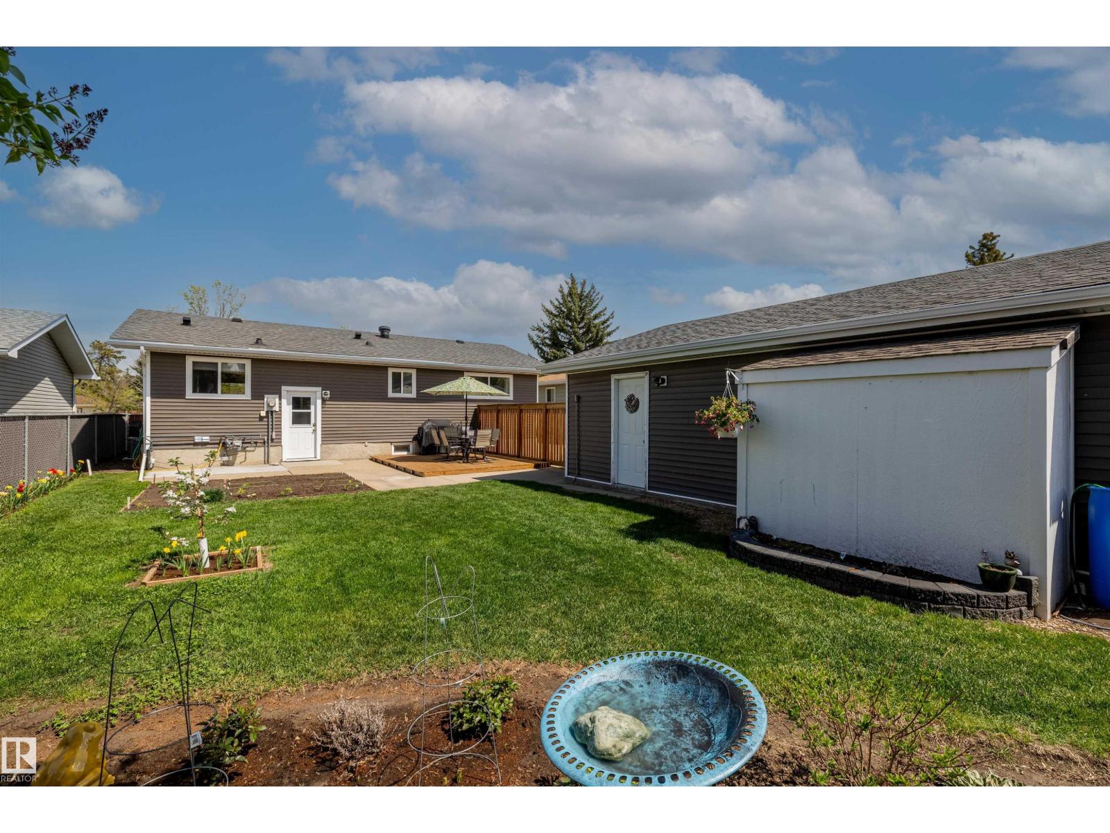 9438 89 ST — photo 45