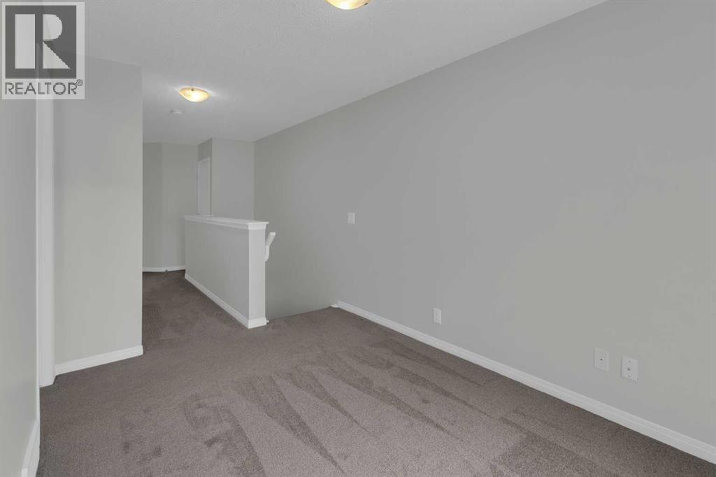 18 Windford Crescent SW — photo 14