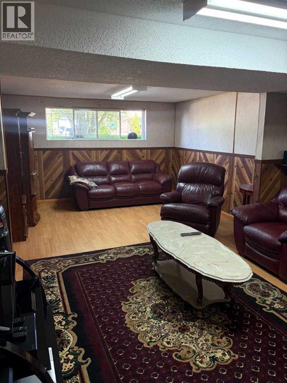5144 35 Street E - 25