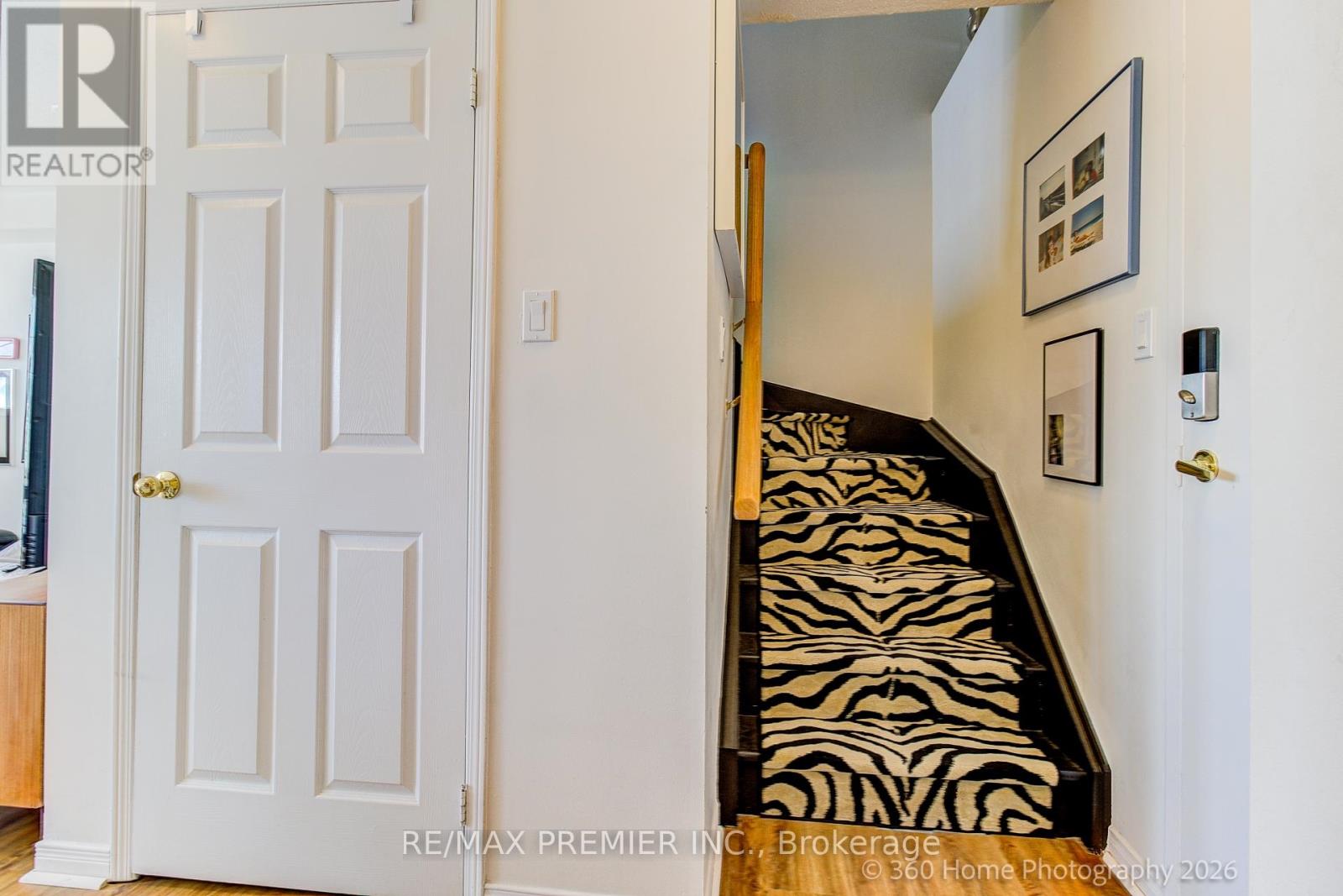 #A205 15 CORNELL MEADOWS AVENUE - 13