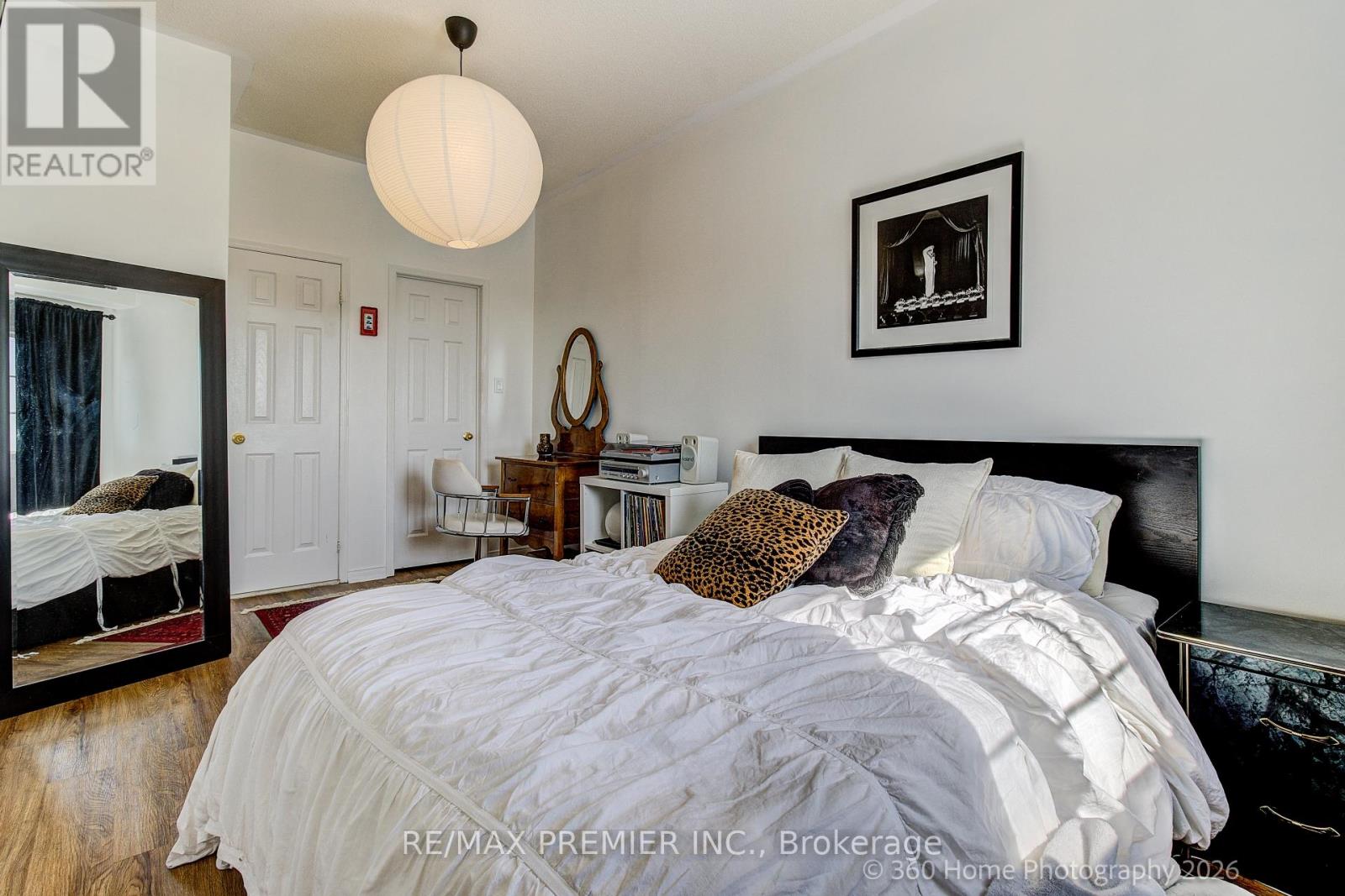 #A205 15 CORNELL MEADOWS AVENUE - 24