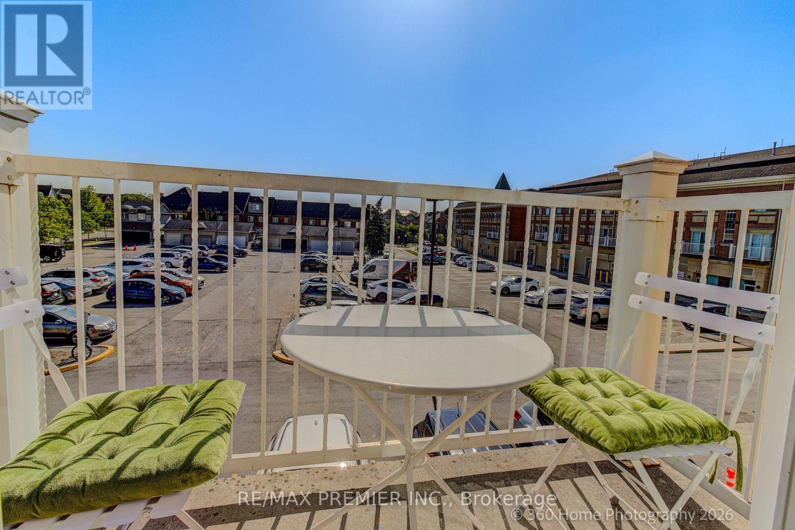 #A205 15 CORNELL MEADOWS AVENUE - 7
