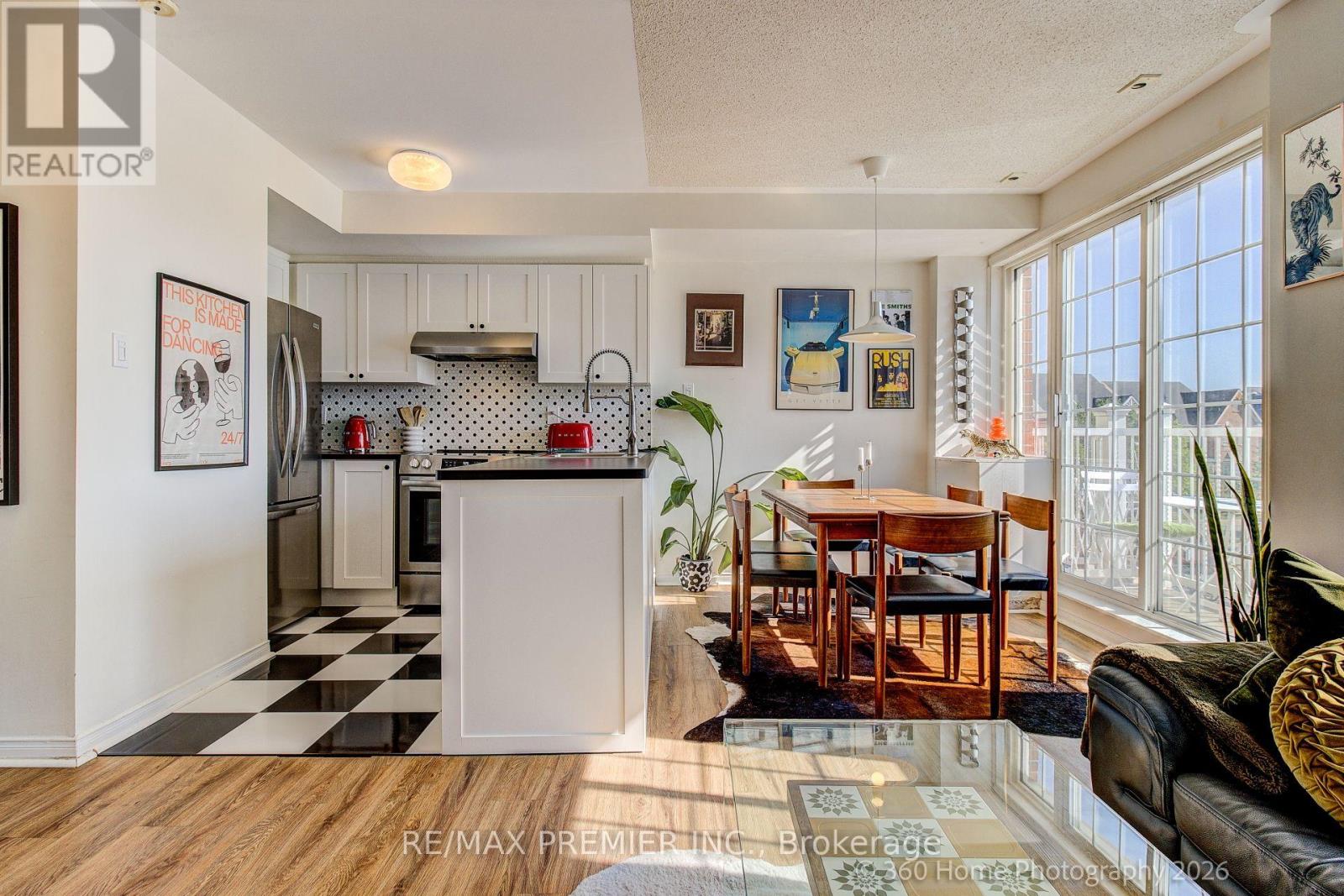 #A205 15 CORNELL MEADOWS AVENUE - 9