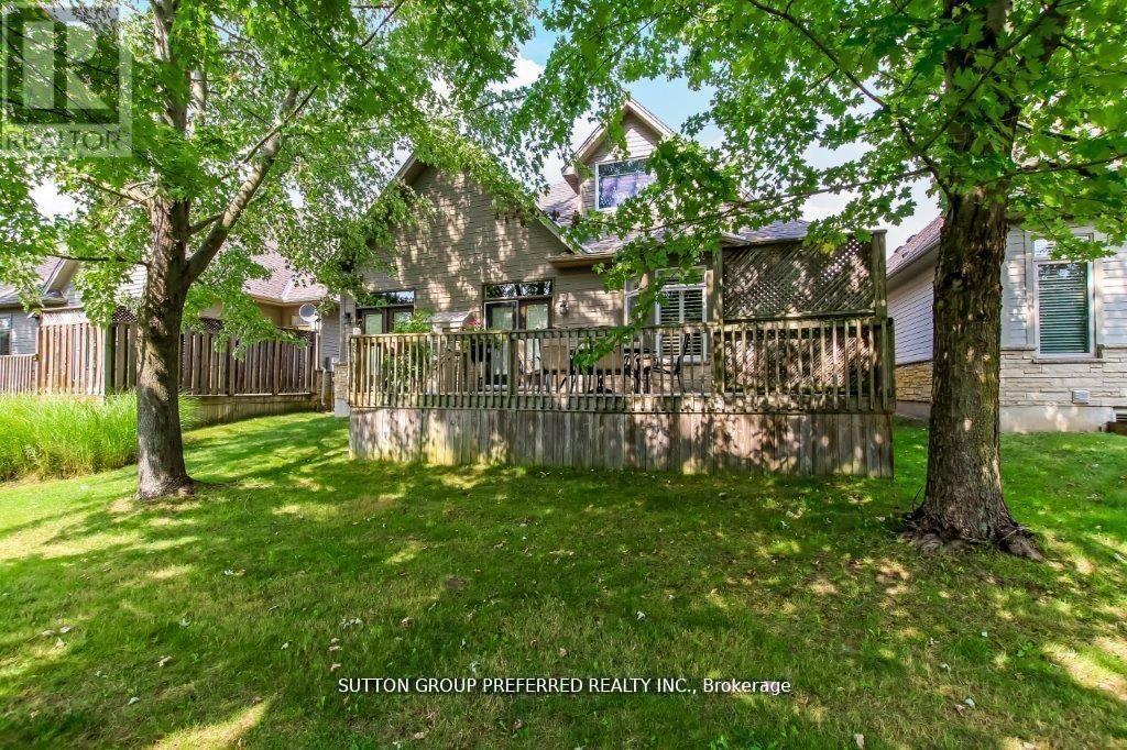 #23 124 NORTH CENTRE ROAD - 36