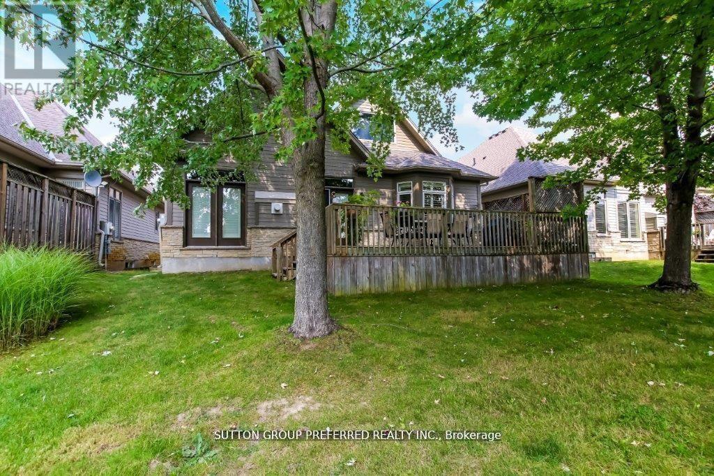 #23 124 NORTH CENTRE ROAD - 37