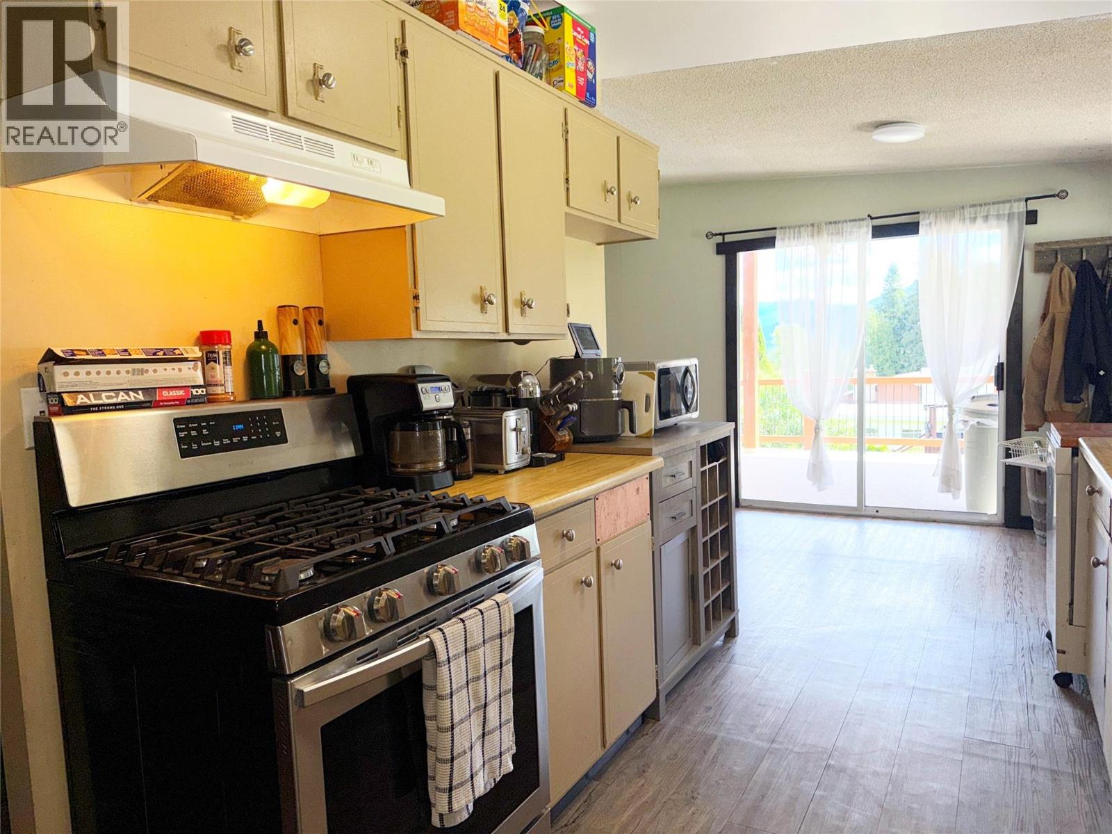 4219 Casino Road, Trail