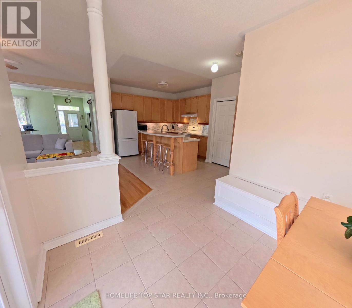 26 DELRAY DRIVE E - 18