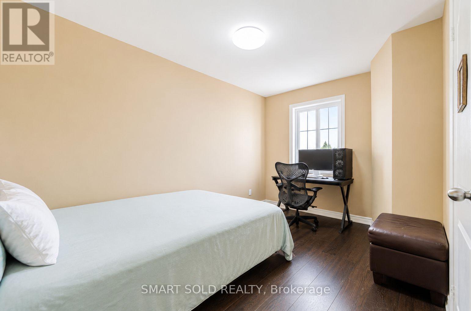 68 DENTON CIRCLE - 20