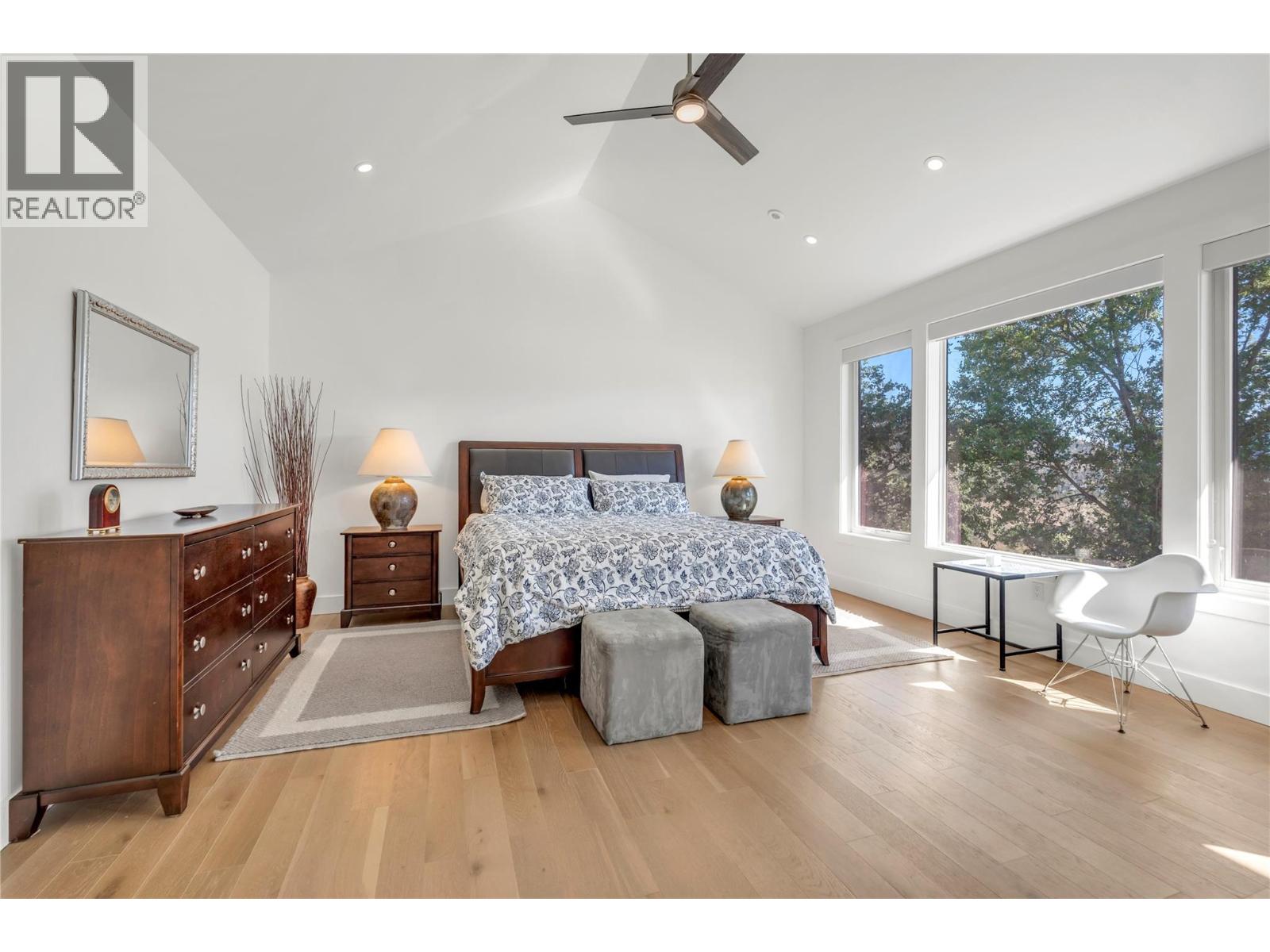 320 Parsons Road - 33