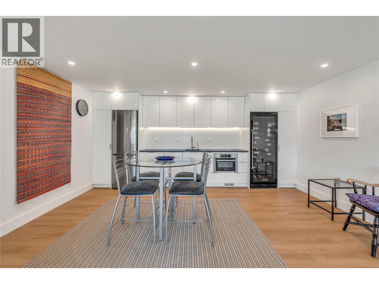 320 Parsons Road - 42