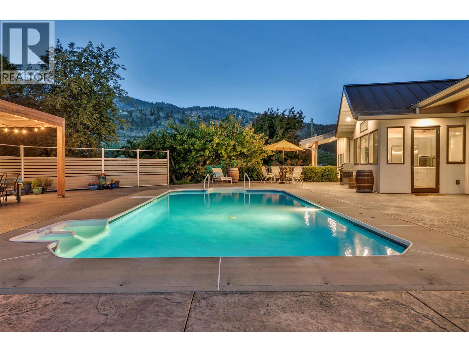 320 Parsons Road - 9