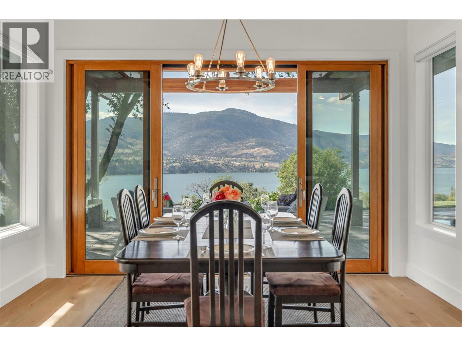 320 Parsons Road - 22