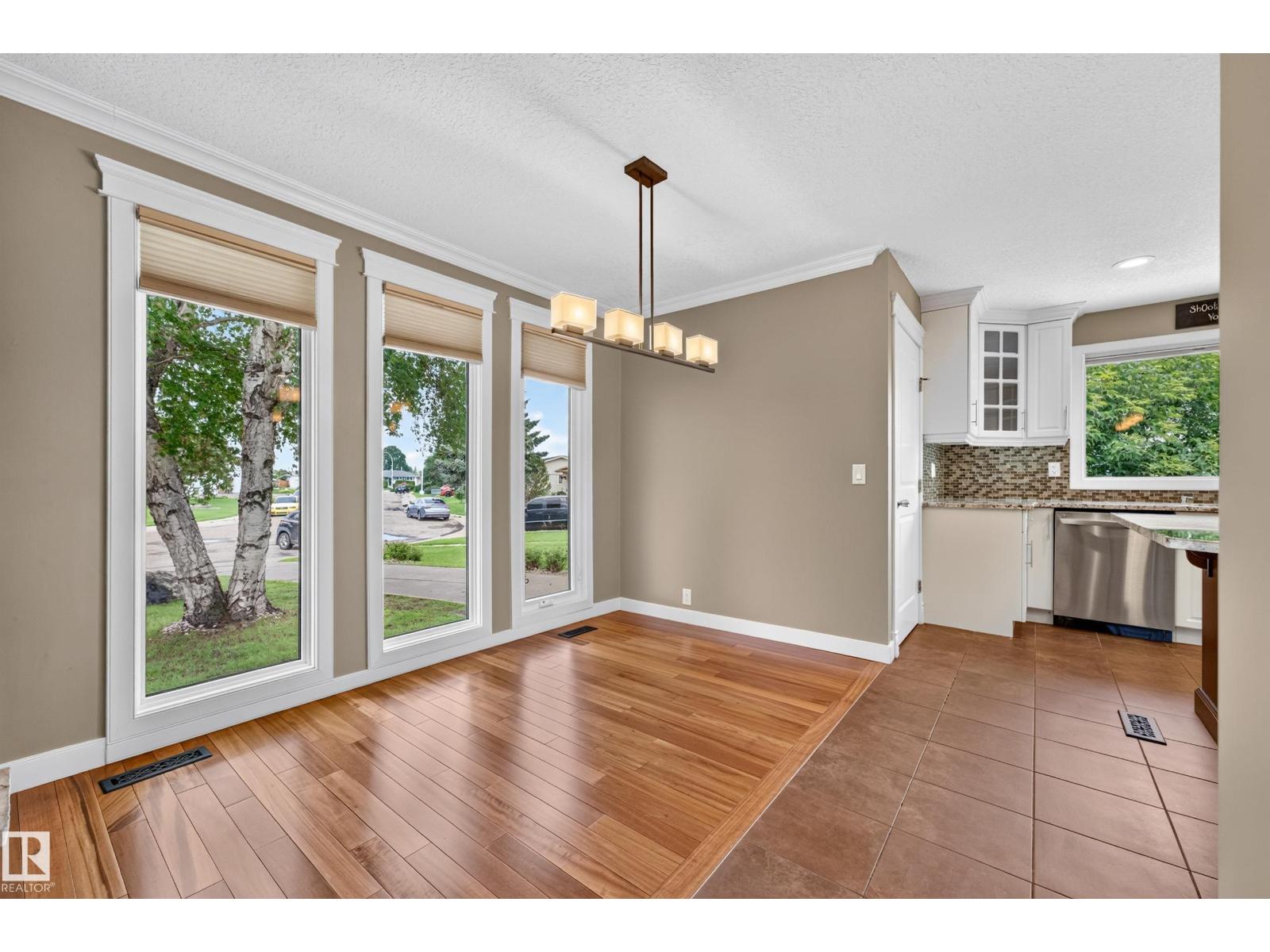 12819 45 ST NW - 16