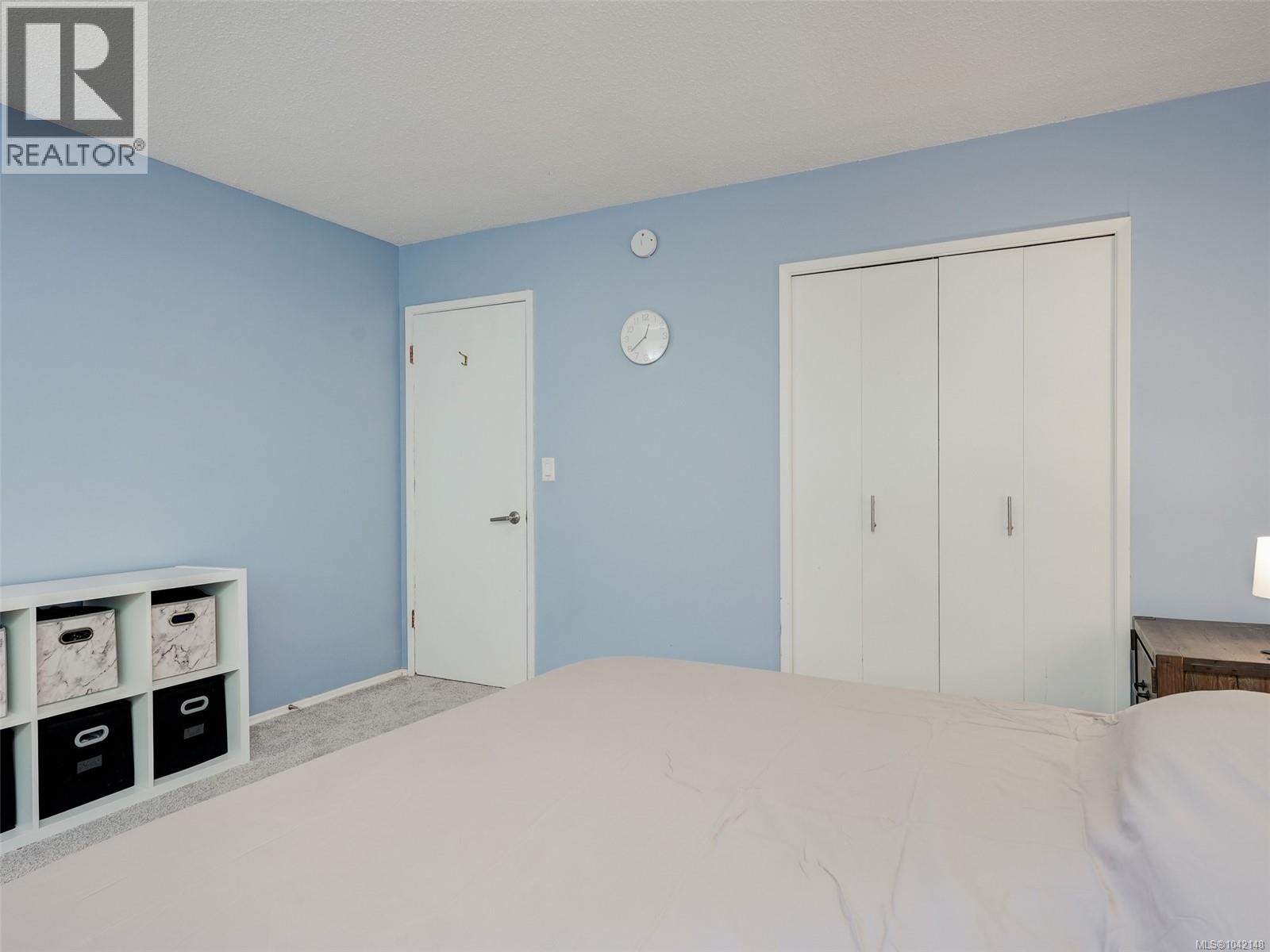 6429 Rodolph Rd - 8