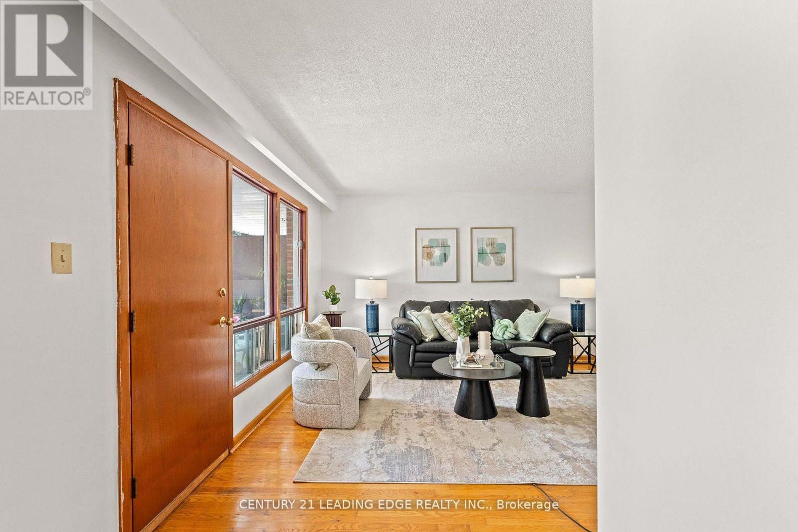 881 BLAIRHOLM AVENUE - 22