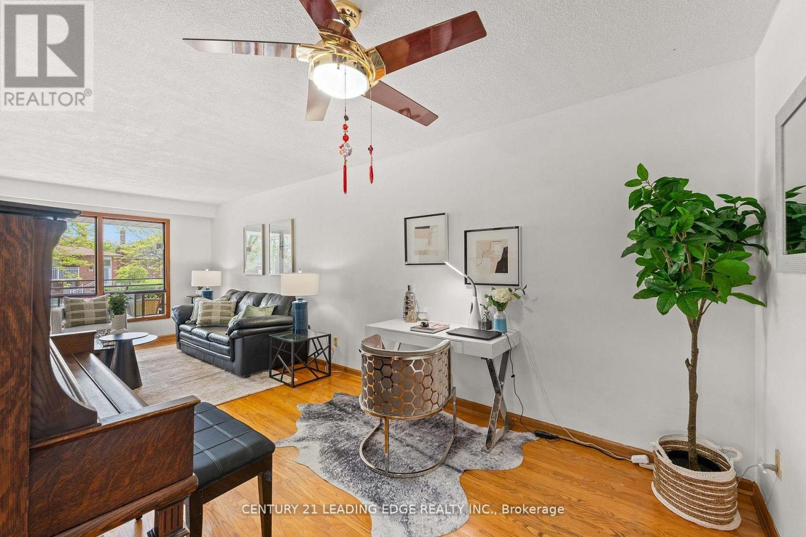 881 BLAIRHOLM AVENUE - 28